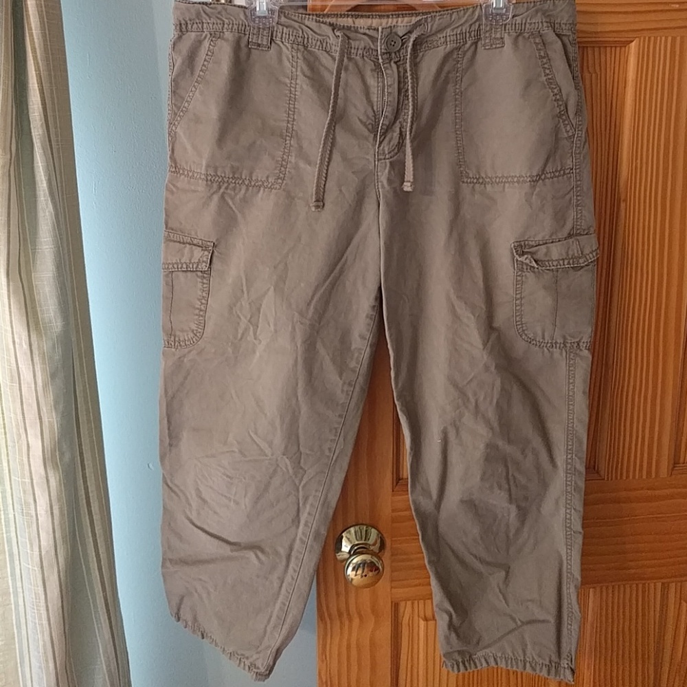 Nine West cropped cargos, 14/31